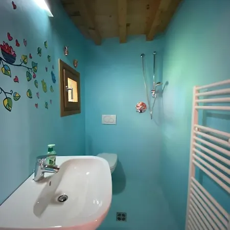 Casa Delle Galline Nyaraló Mandello del Lario